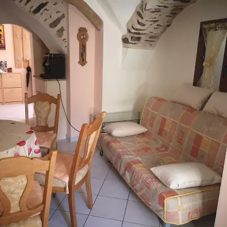 Apartment Via Molini 3 Km Zum Strand Priv. Parkplatz